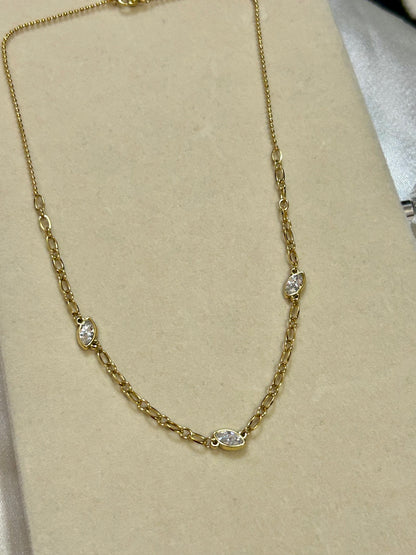 Diamond & Chain Necklace