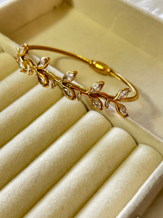 Leaf Bracelet