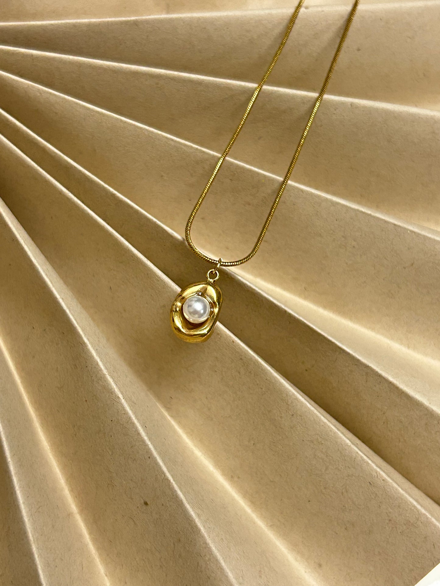 Molten Pearl Necklace