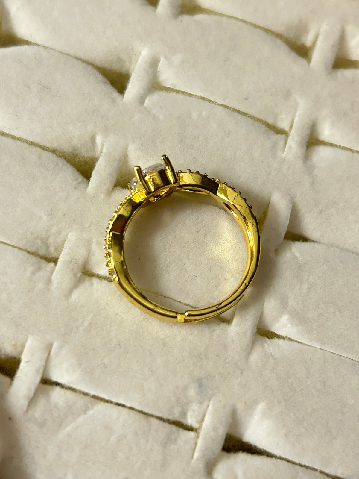 Diva Ring