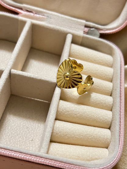 Hearts Adjustable Ring
