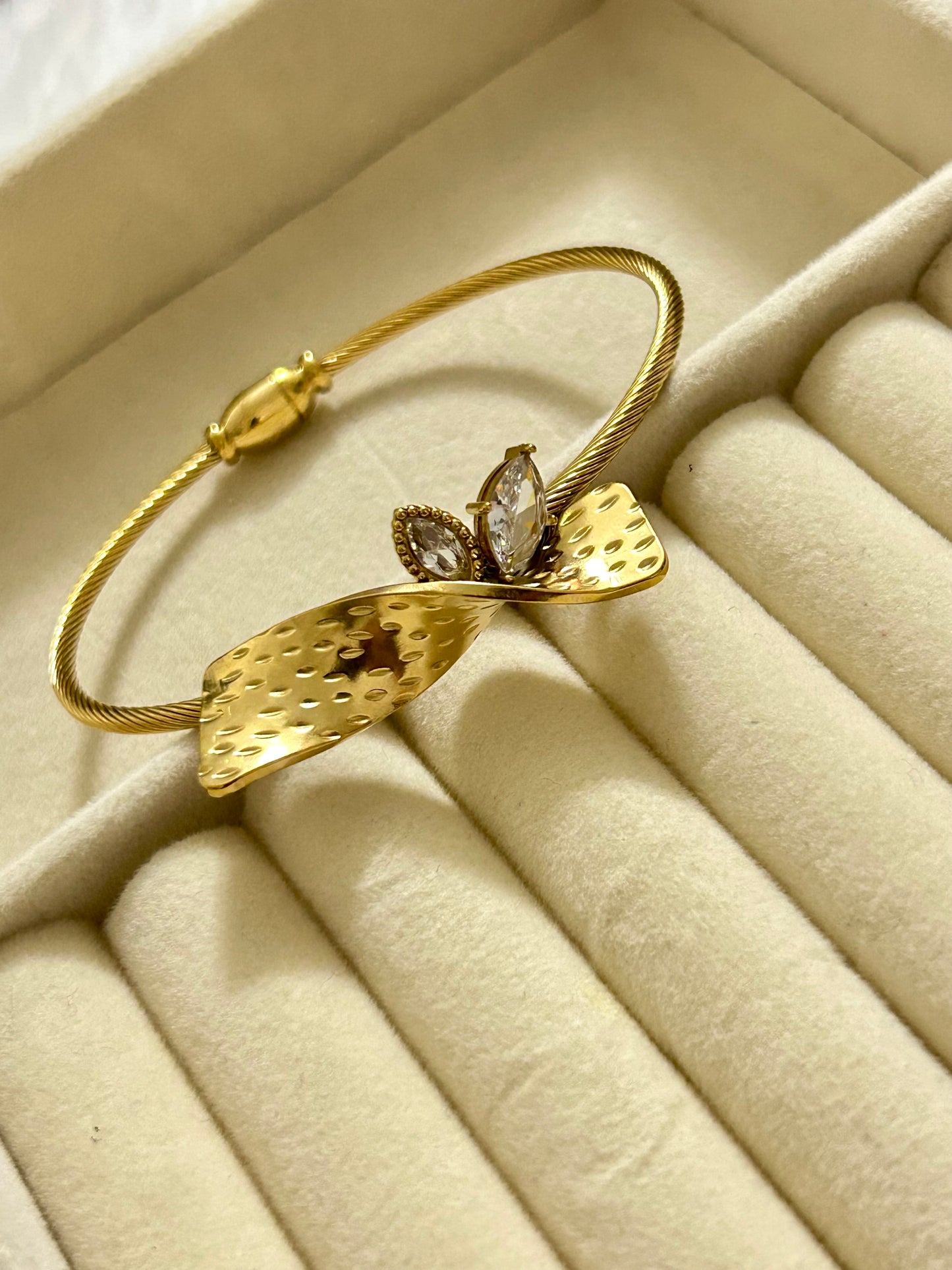 Luxe Ribbon Bangle