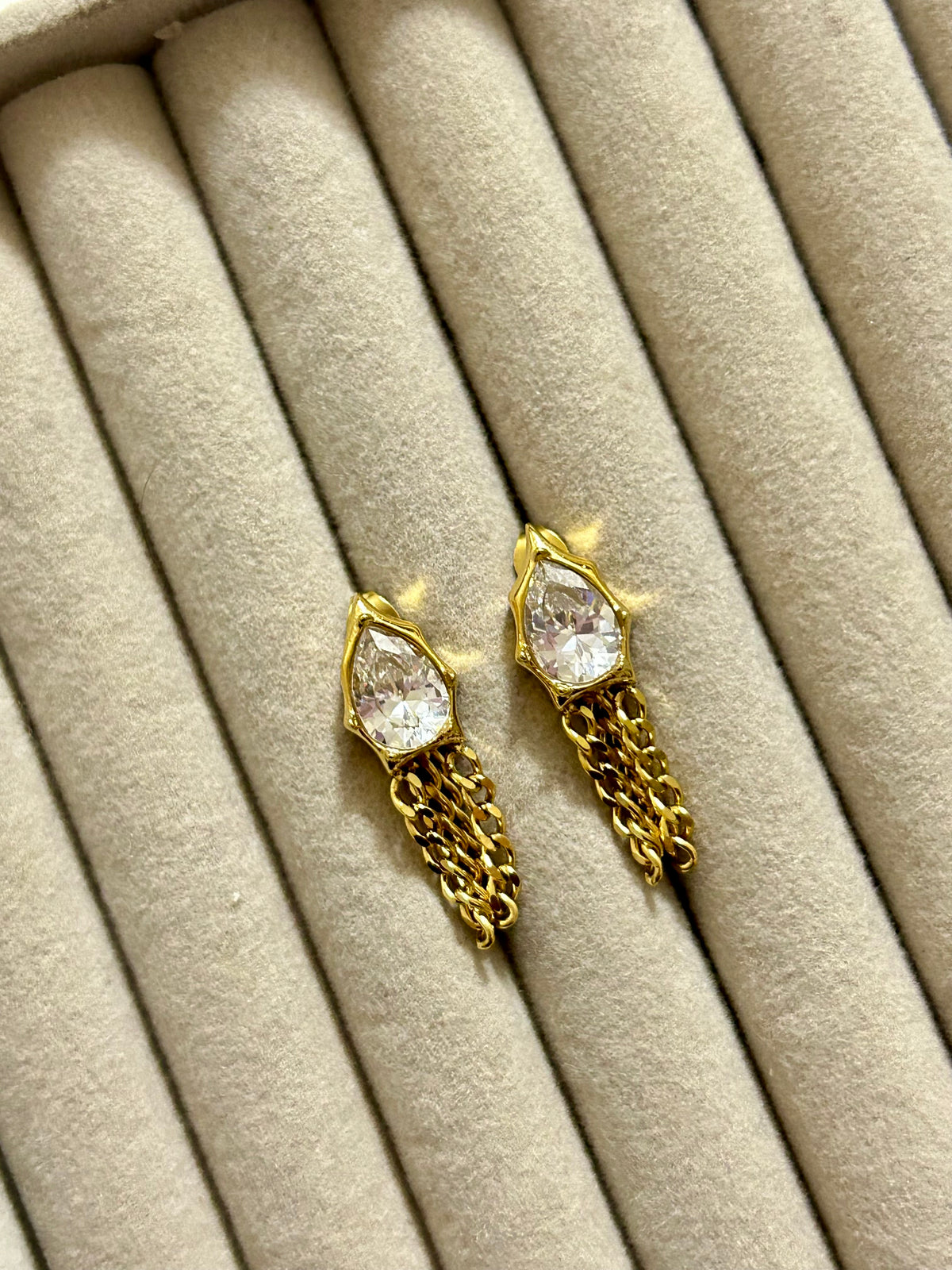 Diamond Chain Earring