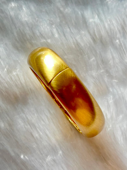 Round Cuff Bracelet