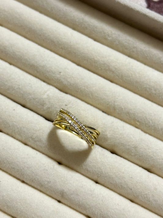 Twist Ring