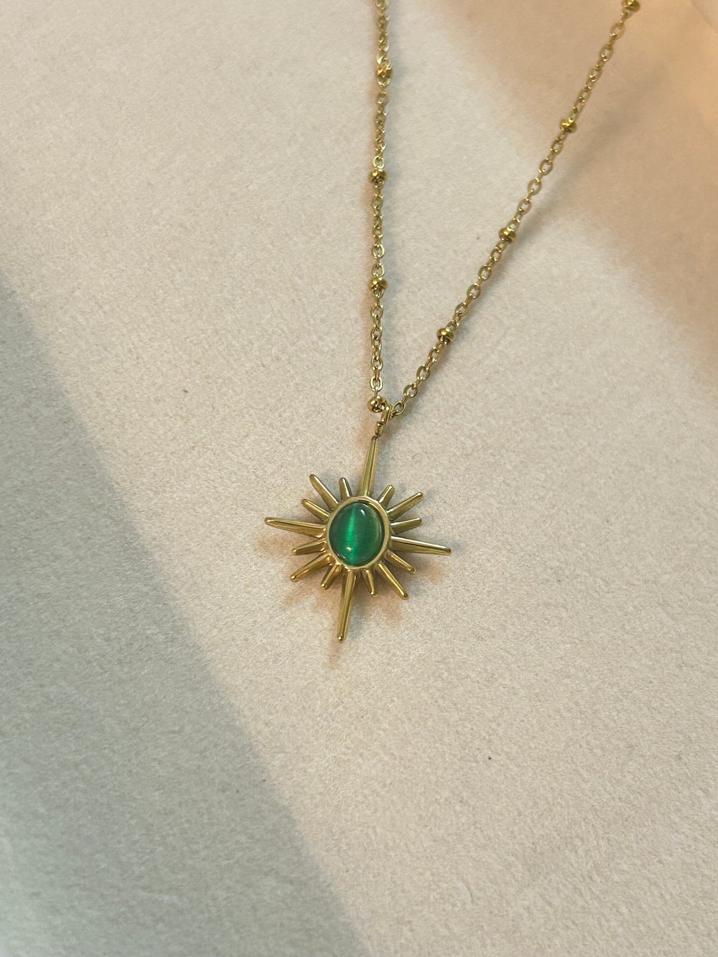 Emerald Solara Necklace