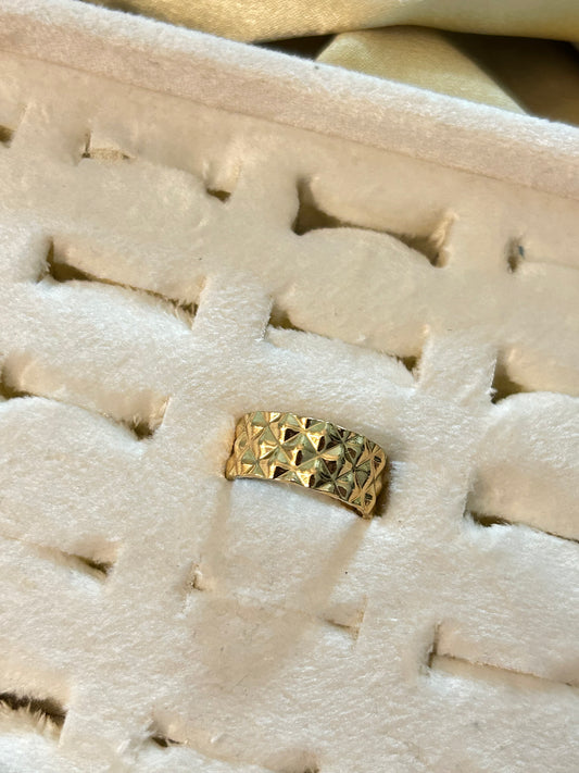 Textured Adjustable Ring