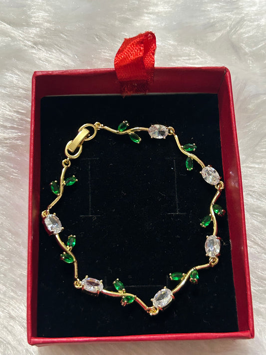 White & Green Tulip Bracelet