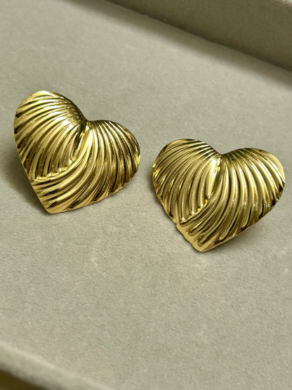 Textured Shell Heart Studs