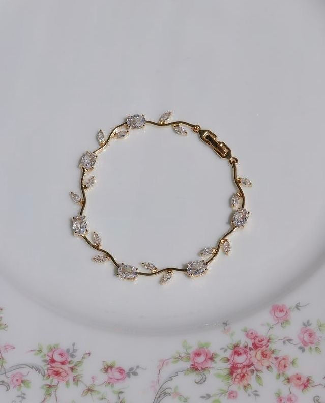 Crystal Tulip Bracelet