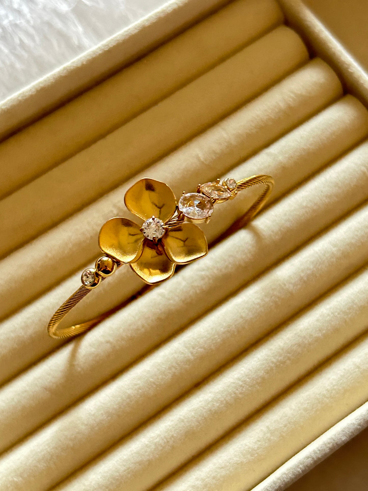 Crystal Flower Bracelet