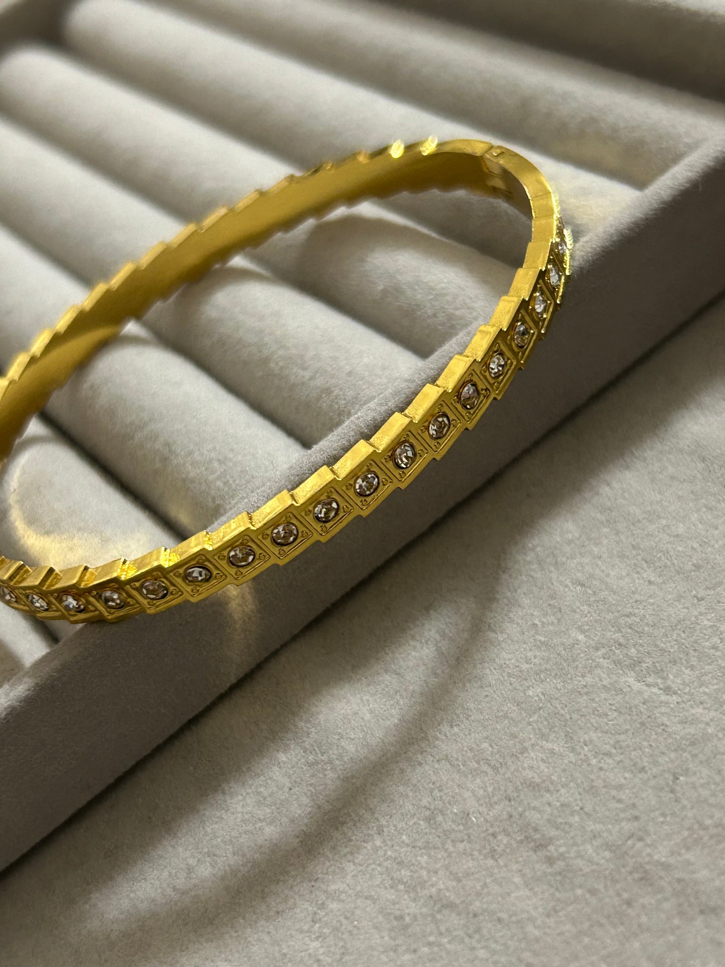 Diamonds Bracelet