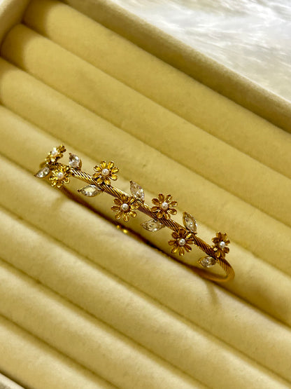 Flower & Leaf Bracelet