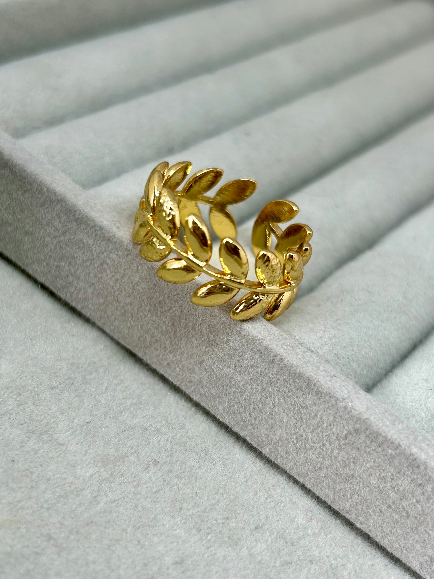 Petals Adjustable Band Rings