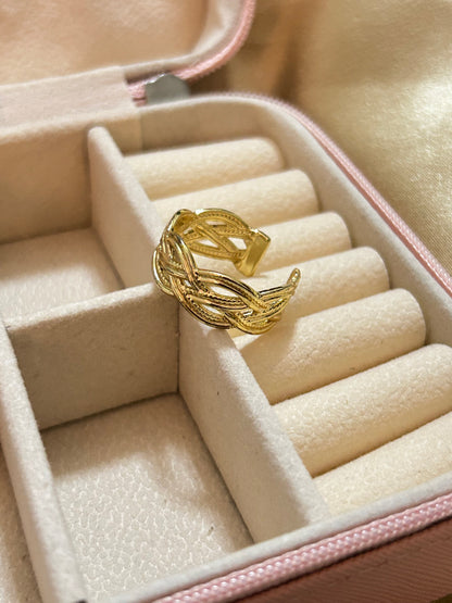 Chains Adjustable Ring