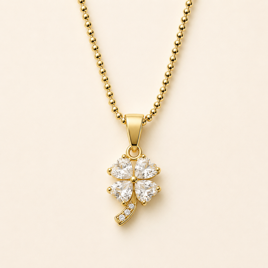 Diamonds Clover Necklace