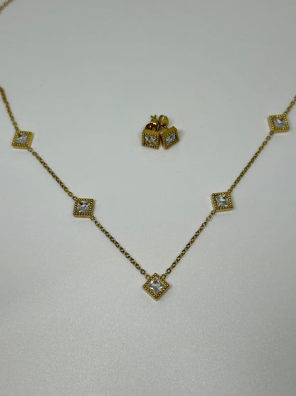 The Regal Square Set