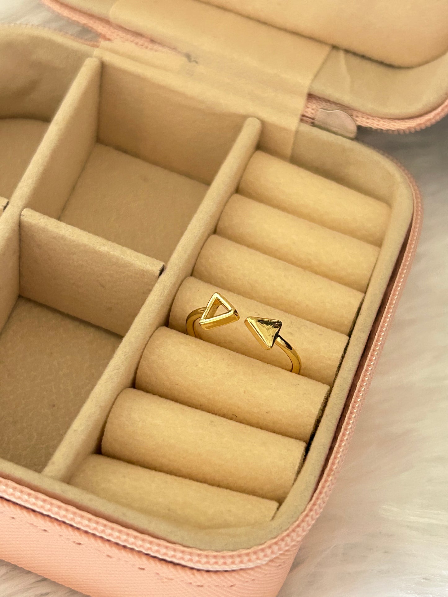 Triangles Adjustable Ring