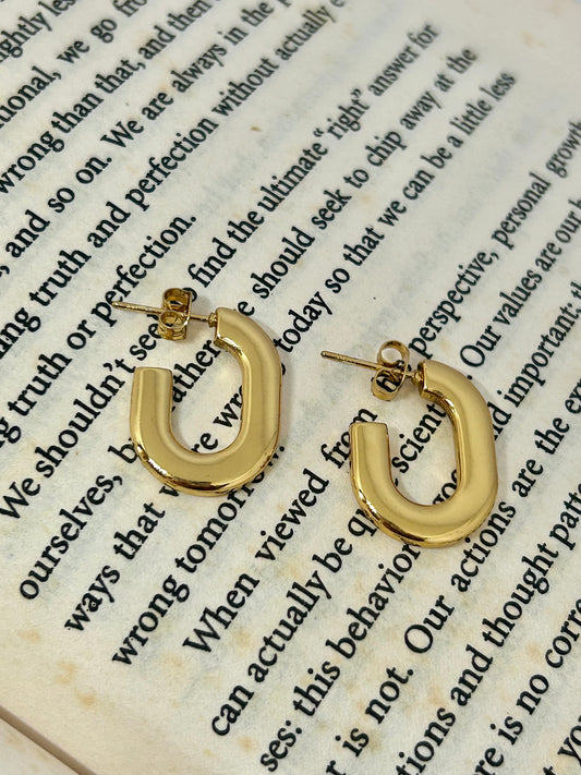 Chunky Oval Hallow Hoops