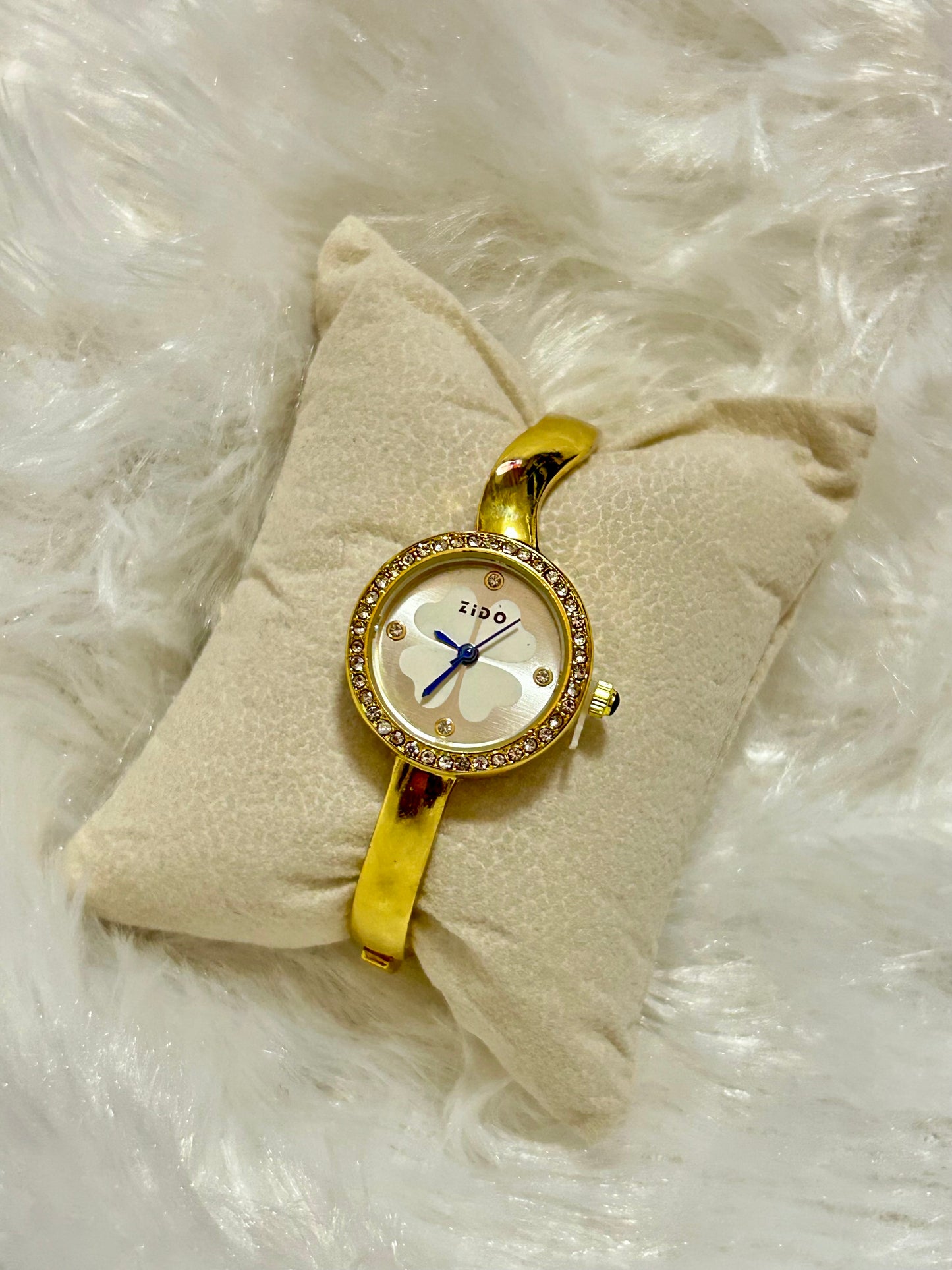 Clover Kada Style Watch