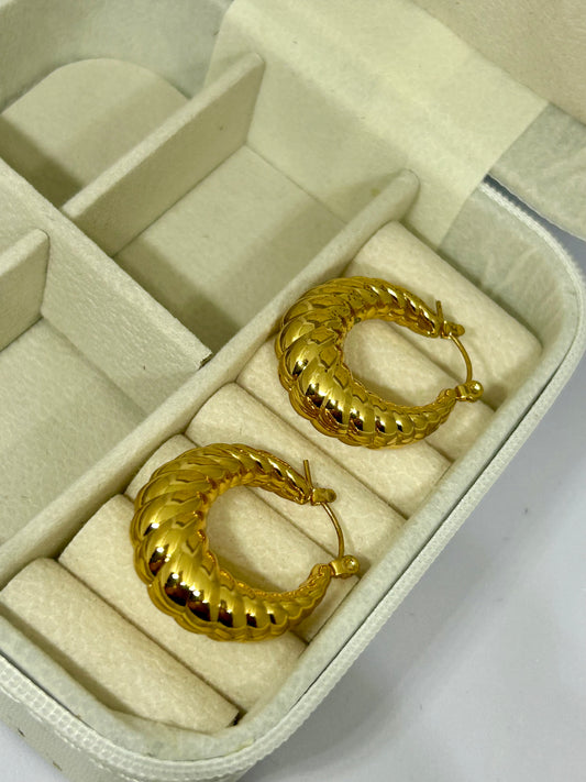 Round Swirl Hoops