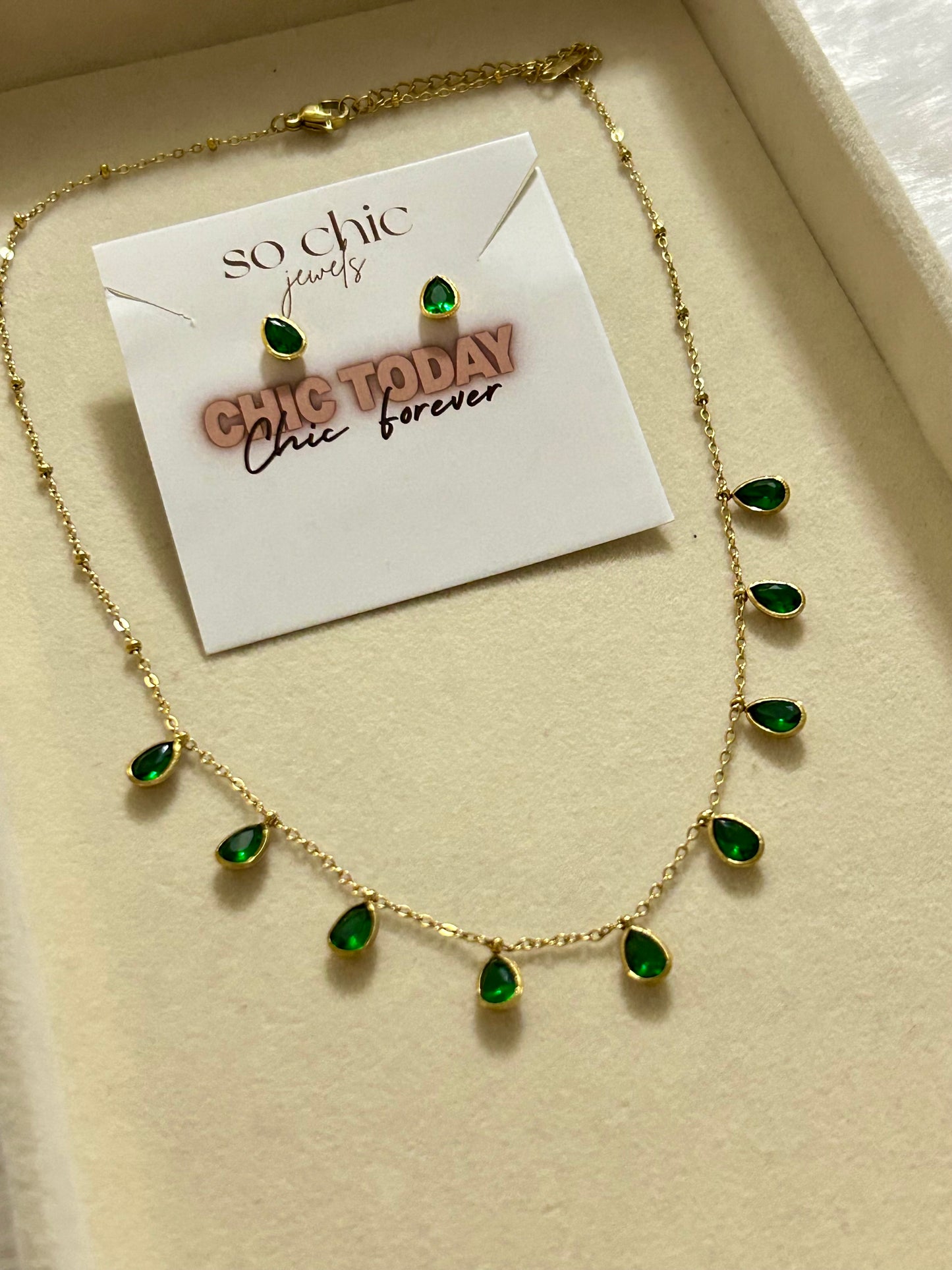 Green Raindrop Set