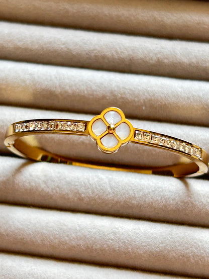 Clover Baby Bracelet