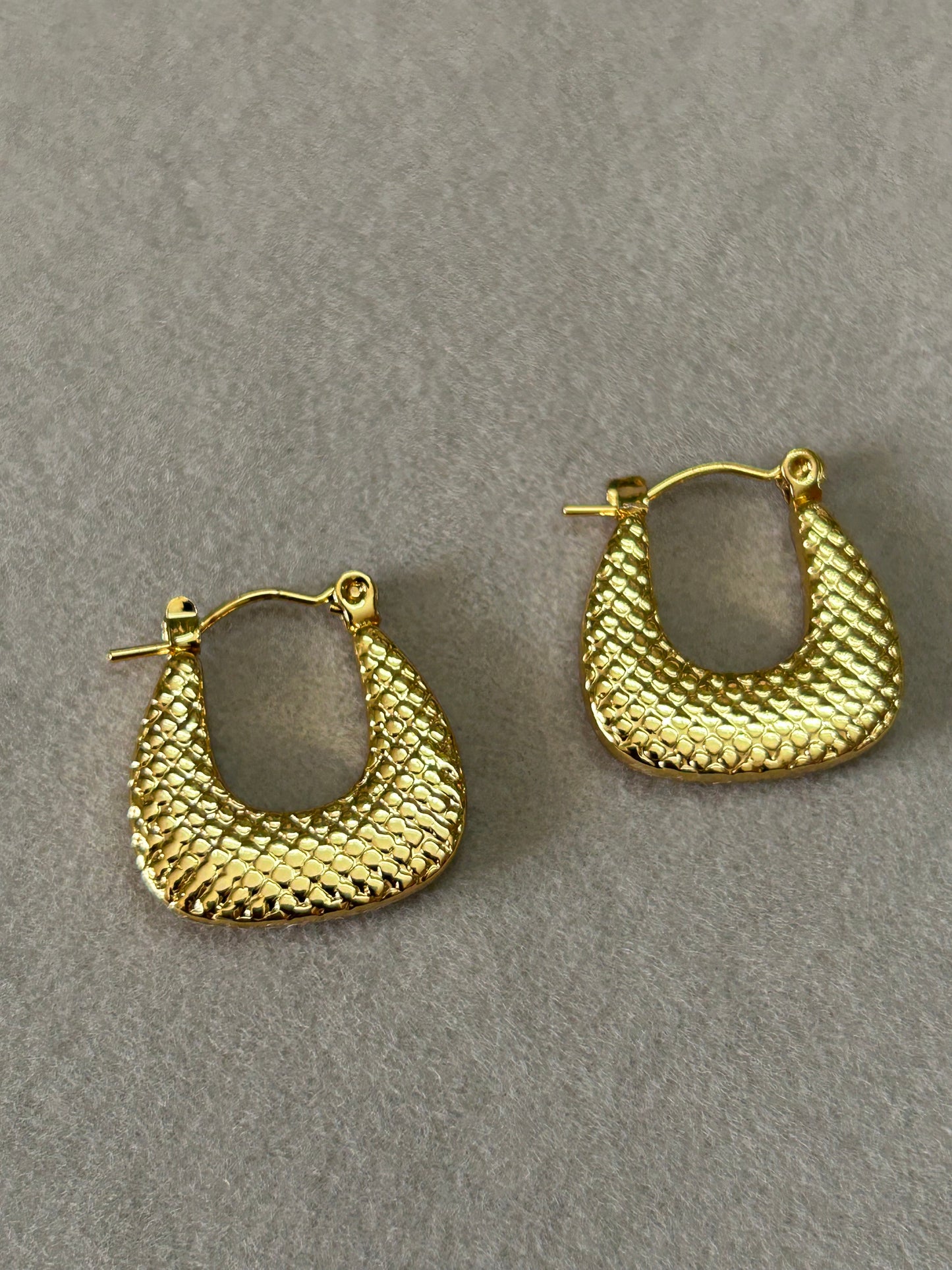 Baguette Hoops