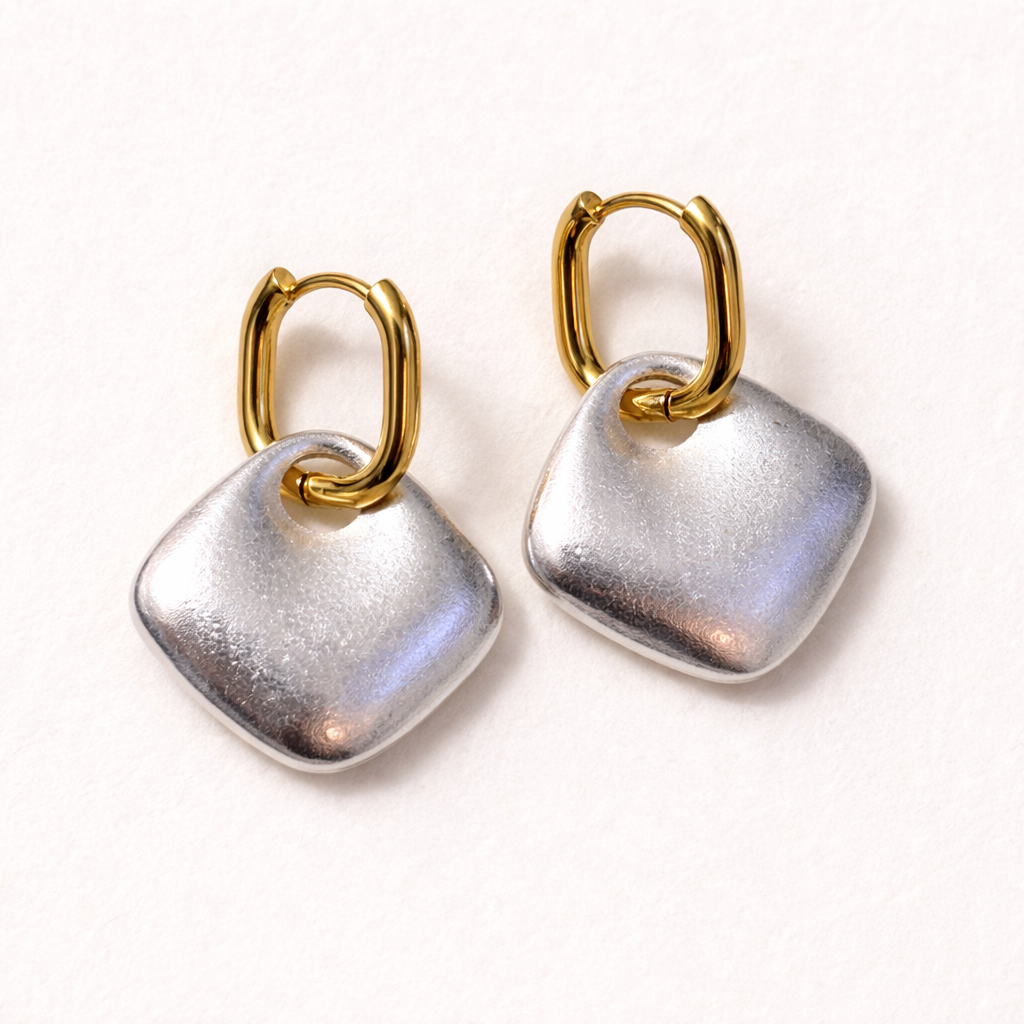 Dual Tone Hoops