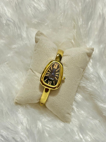 Oval Vintage Kada Style Watch(Black Dial)