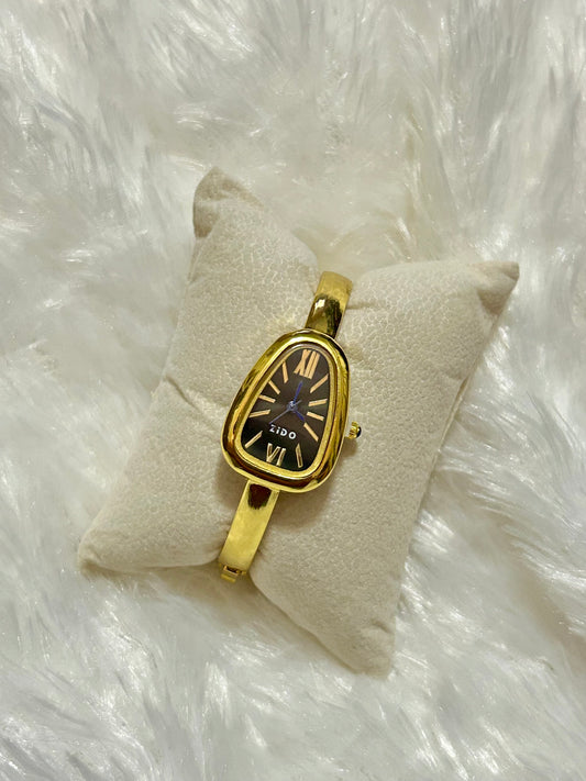 Oval Vintage Kada Style Watch(Black Dial)