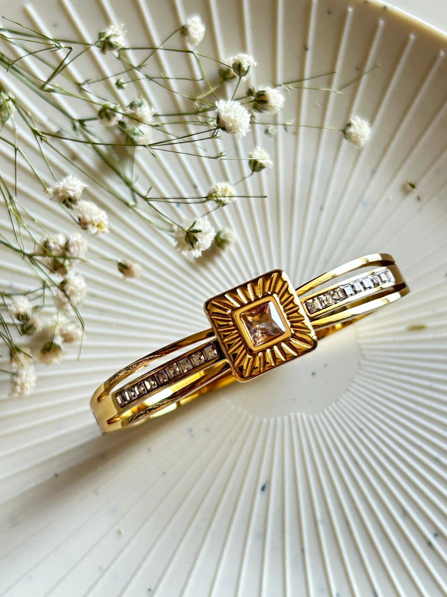 Square Diamonds Bracelet