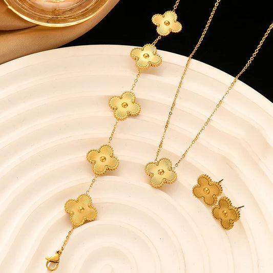Gold Plated Set Of Gold Anti Tarnish Clover Jewellery Set For Girls And Women