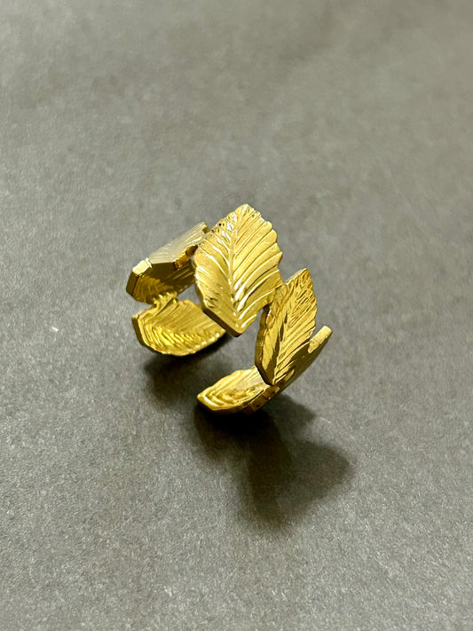 Golden Grove Ring