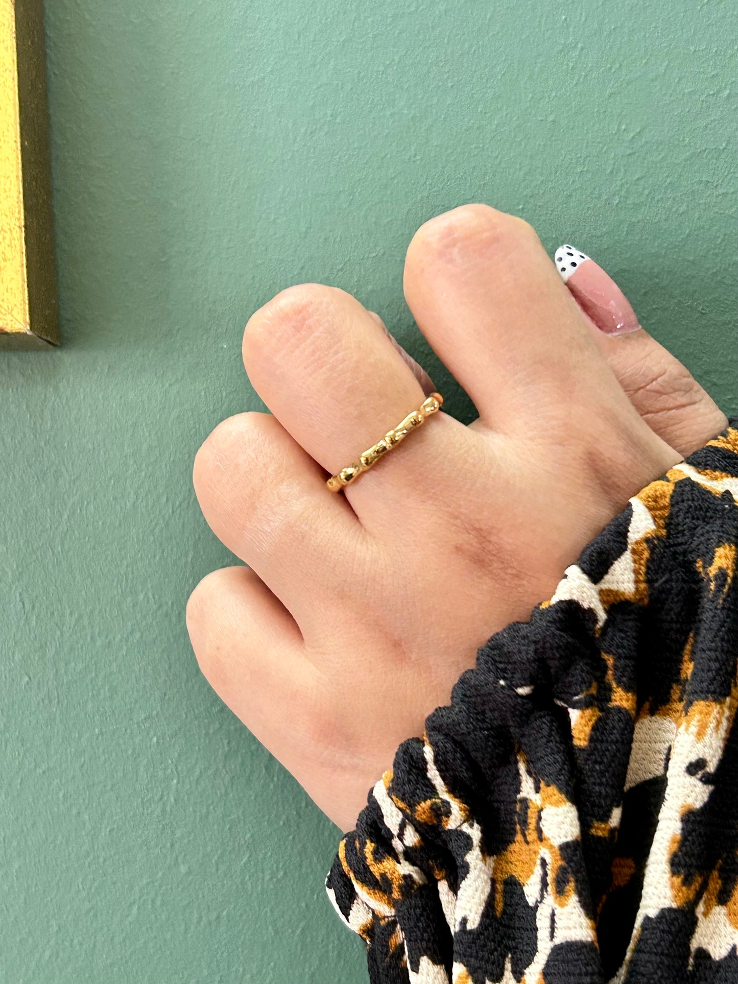 Dainty Wave Ring