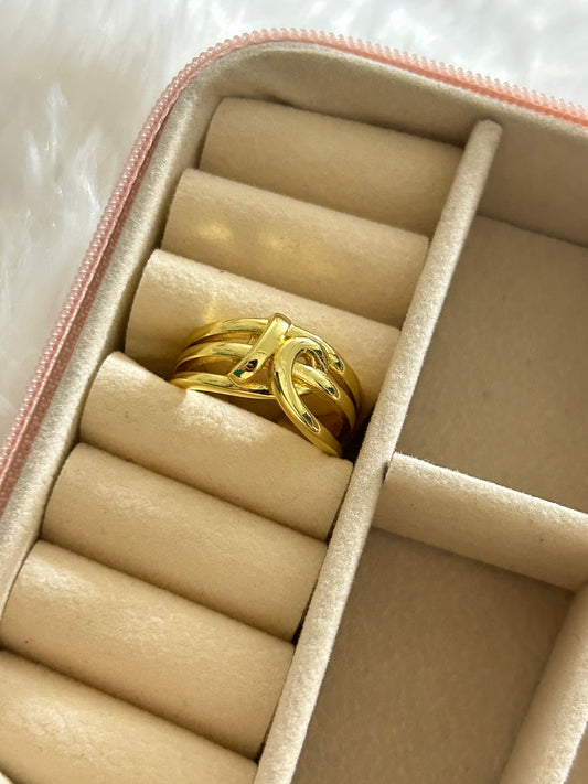 Knott Ring