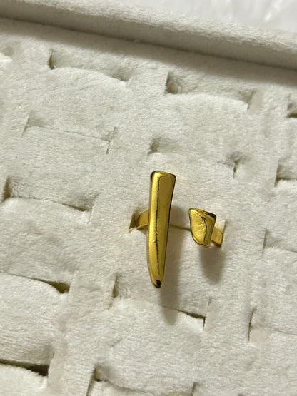Statement Ring