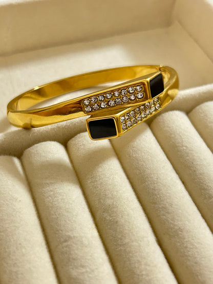 Luxe Black Bracelet
