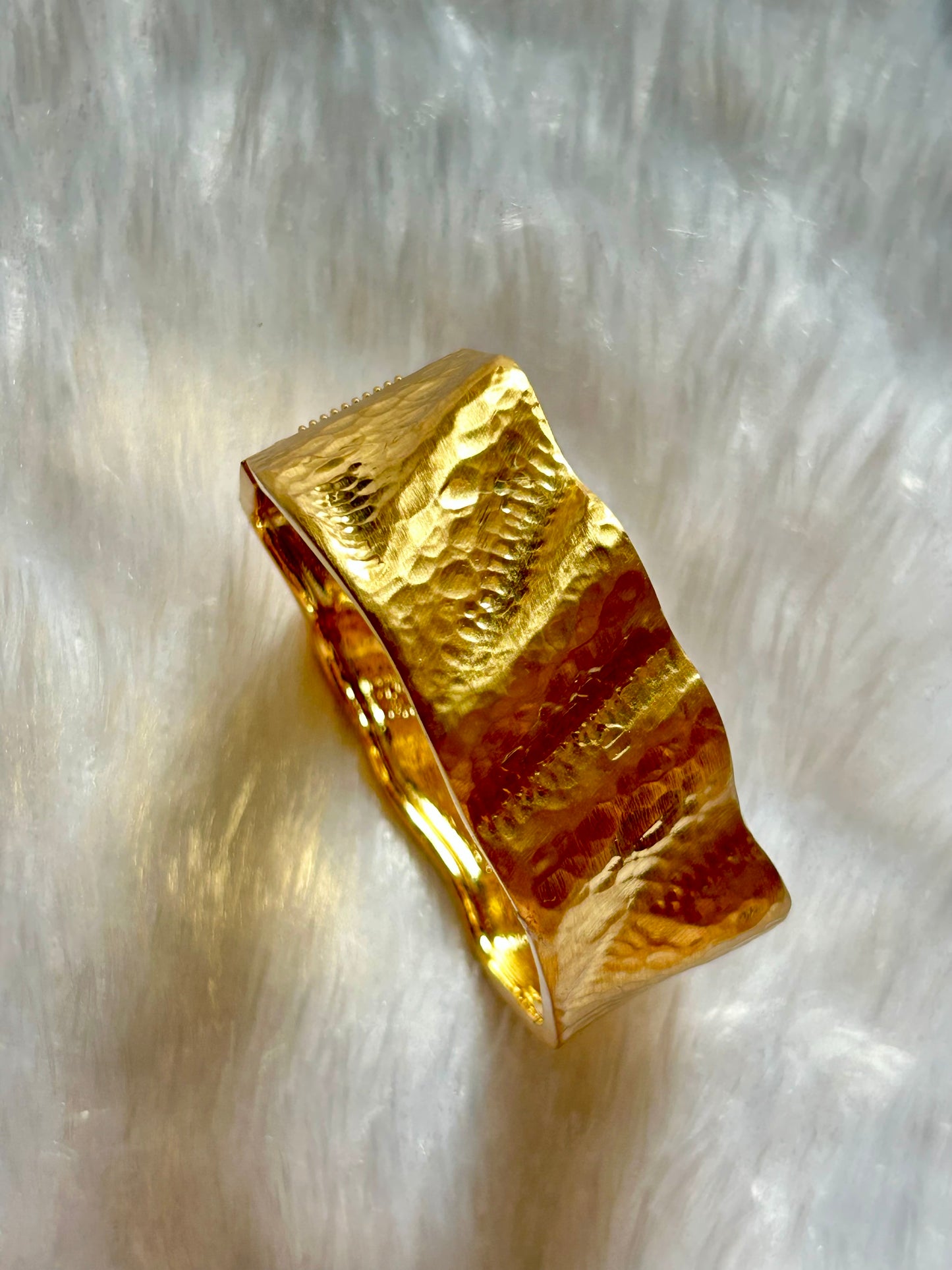 Wavy Broad Openable Kada