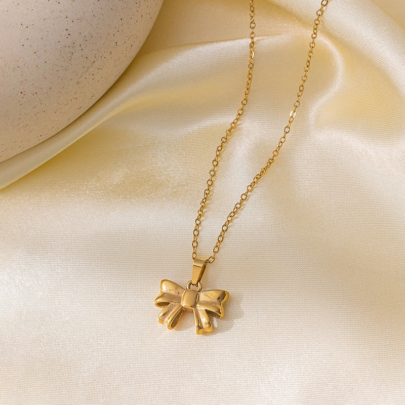 Bow Necklace