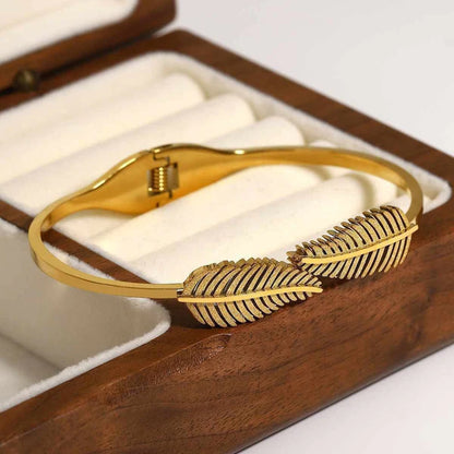 Leaf Bracelet